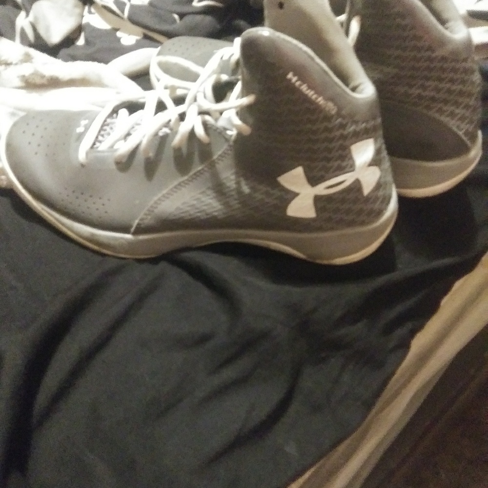 Shoes - Picture 2 of 2